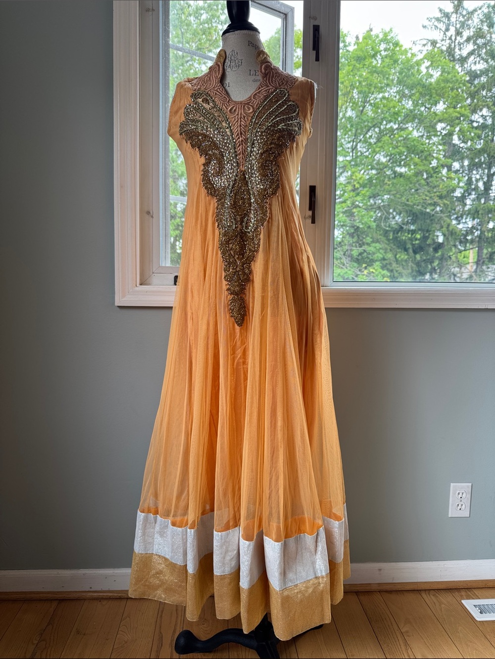 anarkali gown peach mesh halter neck design beading and Dupatta (shawl) small - Picture 3 of 14